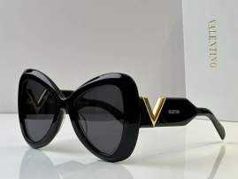 Picture of Valentino Sunglasses _SKUfw67175926fw